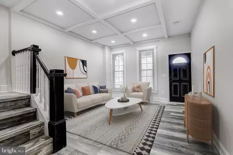 428 S Augusta Ave, Baltimore, MD 21229 photo 4