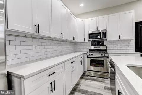 428 S Augusta Ave, Baltimore, MD 21229 photo 11