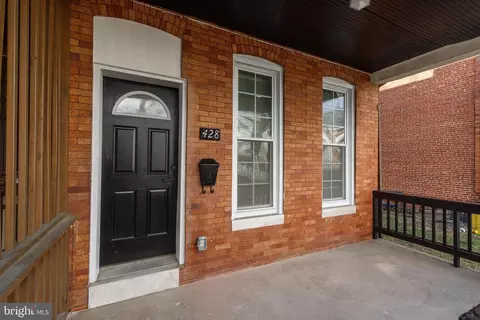428 S Augusta Ave, Baltimore, MD 21229 photo 3