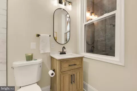 2208 E Baltimore St, Baltimore, MD 21231 photo 16