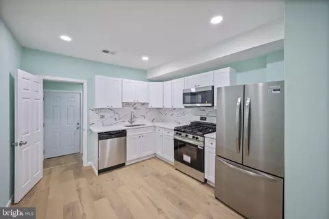1316 Mchenry St, Baltimore, MD 21223