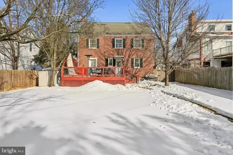 Exterior - 313 E Lake Ave, Baltimore, MD 21212 photo 7 of 10