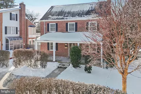 Exterior - 313 E Lake Ave, Baltimore, MD 21212 photo 8 of 10