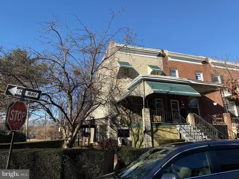 3100 Chestnut Ave, Baltimore, MD 21211