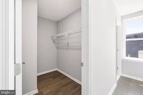 Entry Way - 703 E Preston St, Baltimore, MD 21202 photo 5 of 6