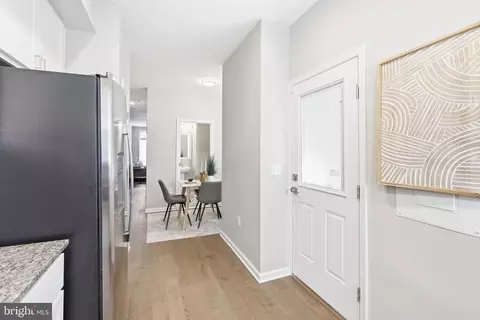 Entry Way - 703 E Preston St, Baltimore, MD 21202 photo 4 of 6