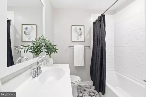 Bath - 703 E Preston St, Baltimore, MD 21202 photo 1 of 1
