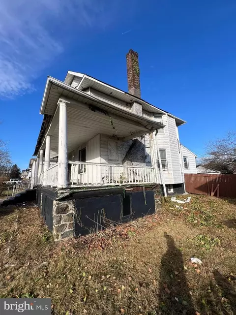 Exterior - 3816 Sequoia Ave, Baltimore, MD 21215 photo 1 of 2