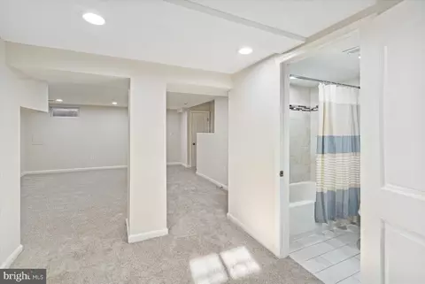 Entry Way - 1283 Cedarcroft Rd, Baltimore, MD 21239 photo 6 of 6