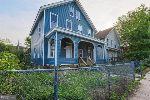 604 E 31st St, Baltimore, MD 21218