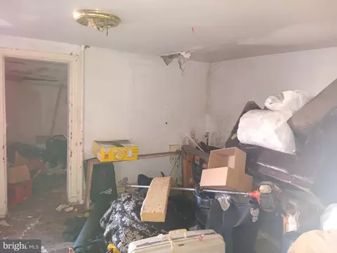 Entry Way - 1302 N Spring St, Baltimore, MD 21213 photo 1 of 2