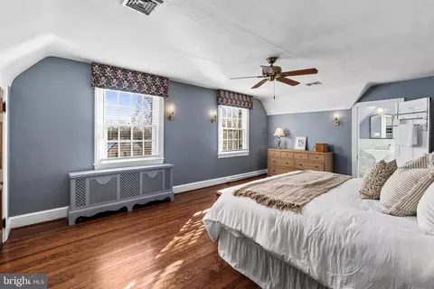 Bedroom - 316 Tunbridge Rd, Baltimore, MD 21212 photo 2 of 6