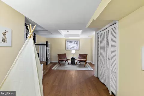 Entry Way - 316 Tunbridge Rd, Baltimore, MD 21212 photo 5 of 5