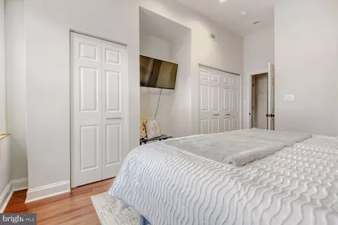 Bedroom - 4126 Falls Rd, Baltimore, MD 21211 photo 3 of 3