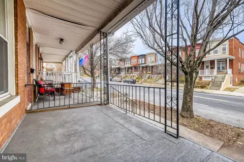 Exterior - 4126 Falls Rd, Baltimore, MD 21211 photo 4 of 5