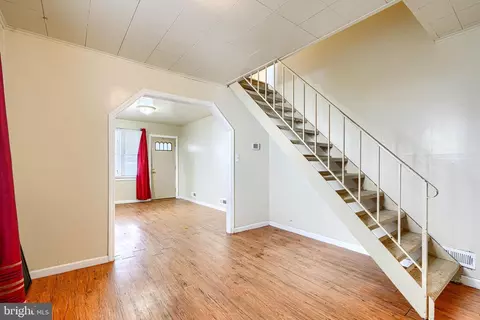 Entry Way - 4402 Craddock Ave, Baltimore, MD 21212 photo 1 of 2