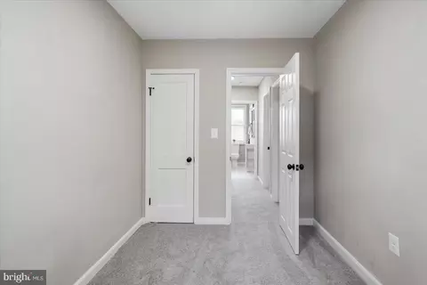 Entry Way - 1603 Argonne Dr, Baltimore, MD 21218 photo 2 of 4
