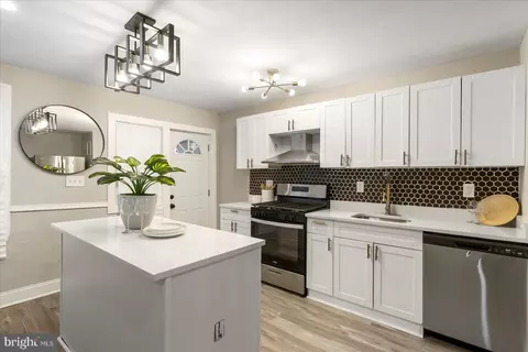 5424 Jonquil Ave, Baltimore, MD 21215 photo 12
