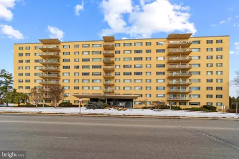 7121 Park Heights Ave #603, Baltimore, MD 21215