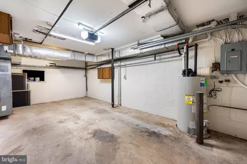 437 Grindall St, Baltimore, MD 21230 photo 40