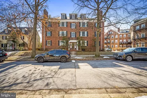 607 Somerset Rd #4, Baltimore, MD 21210