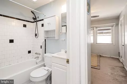 Bath - 1217 Anglesea St, Baltimore, MD 21224 photo 1 of 3