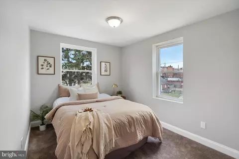 Bedroom - 2901 Edison Hwy, Baltimore, MD 21213 photo 3 of 6