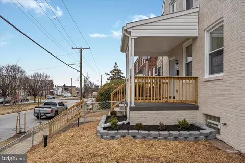 Exterior - 2901 Edison Hwy, Baltimore, MD 21213 photo 2 of 5