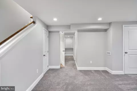 Entry Way - 2901 Edison Hwy, Baltimore, MD 21213 photo 9 of 12