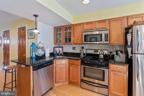 413 Grindall St, Baltimore, MD 21230 photo 10