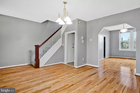 Living - 5204 Ivanhoe Ave, Baltimore, MD 21212 photo 1 of 1