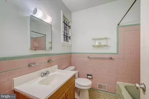 3813 Glen Ave, Baltimore, MD 21215 photo 18