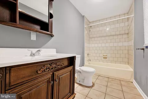 304 S Collins Ave, Baltimore, MD 21229 photo 18