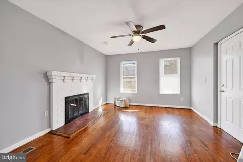 304 S Collins Ave, Baltimore, MD 21229 photo 3