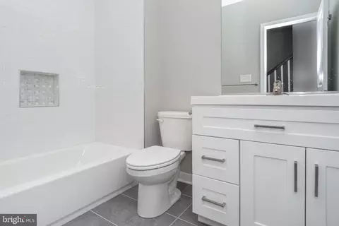 Bath - 1335 Division St, Baltimore, MD 21217 photo 1 of 5