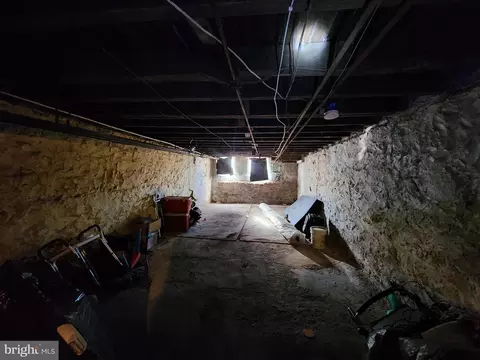 Entry Way - 2744 Edmondson Ave, Baltimore, MD 21223 photo 6 of 6