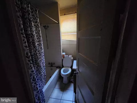 Bath - 2744 Edmondson Ave, Baltimore, MD 21223 photo 1 of 1