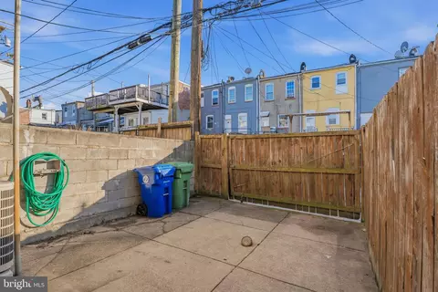 Exterior - 3259 E Baltimore St, Baltimore, MD 21224 photo 3 of 4
