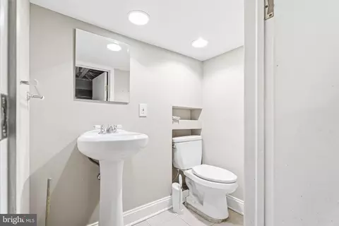 Bath - 3259 E Baltimore St, Baltimore, MD 21224 photo 4 of 4