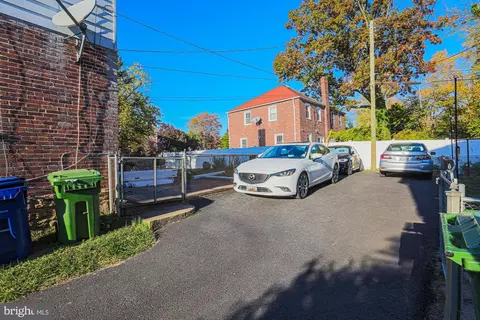 Exterior - 3802 Echodale Ave, Baltimore, MD 21206 photo 3 of 7