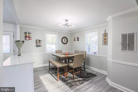 Dining - 3802 Echodale Ave, Baltimore, MD 21206 photo 1 of 1