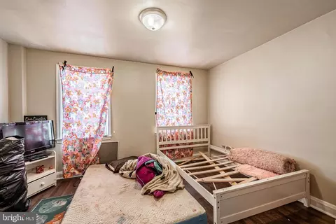 Bedroom - 3626 Lyndale Ave, Baltimore, MD 21213 photo 3 of 8