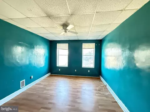 Living - 114 Haven St, Baltimore, MD 21224 photo 1 of 1