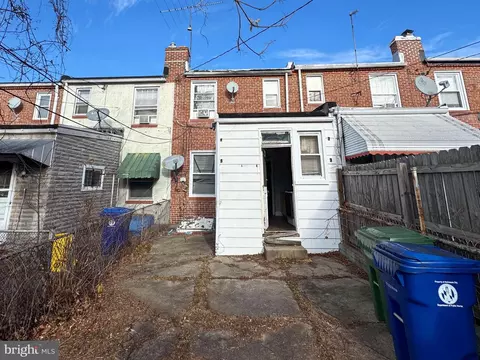 Exterior - 3323 Kenyon Ave, Baltimore, MD 21213 photo 3 of 4