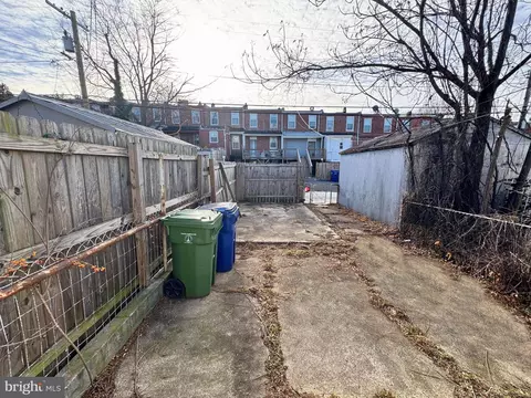 Exterior - 3323 Kenyon Ave, Baltimore, MD 21213 photo 4 of 4