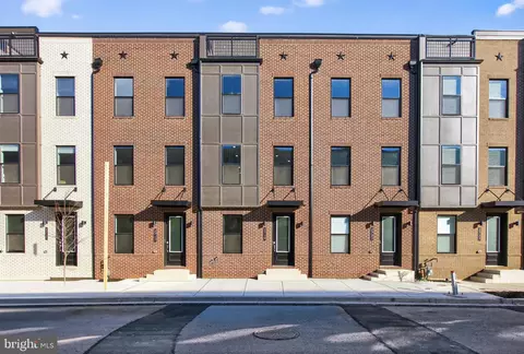 2719 Light St, Baltimore, MD 21230
