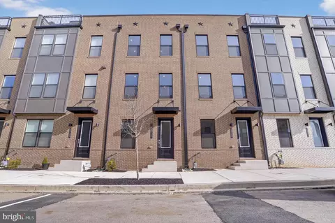 2727 Light St, Baltimore, MD 21230