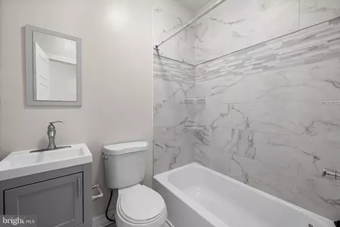 707 Mckewin Ave, Baltimore, MD 21218 photo 24