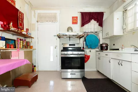 Kitchen - 505 E 35th St, Baltimore, MD 21218 photo 2 of 2