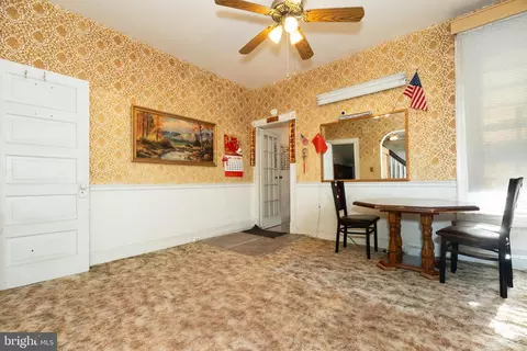 Entry Way - 505 E 35th St, Baltimore, MD 21218 photo 5 of 12